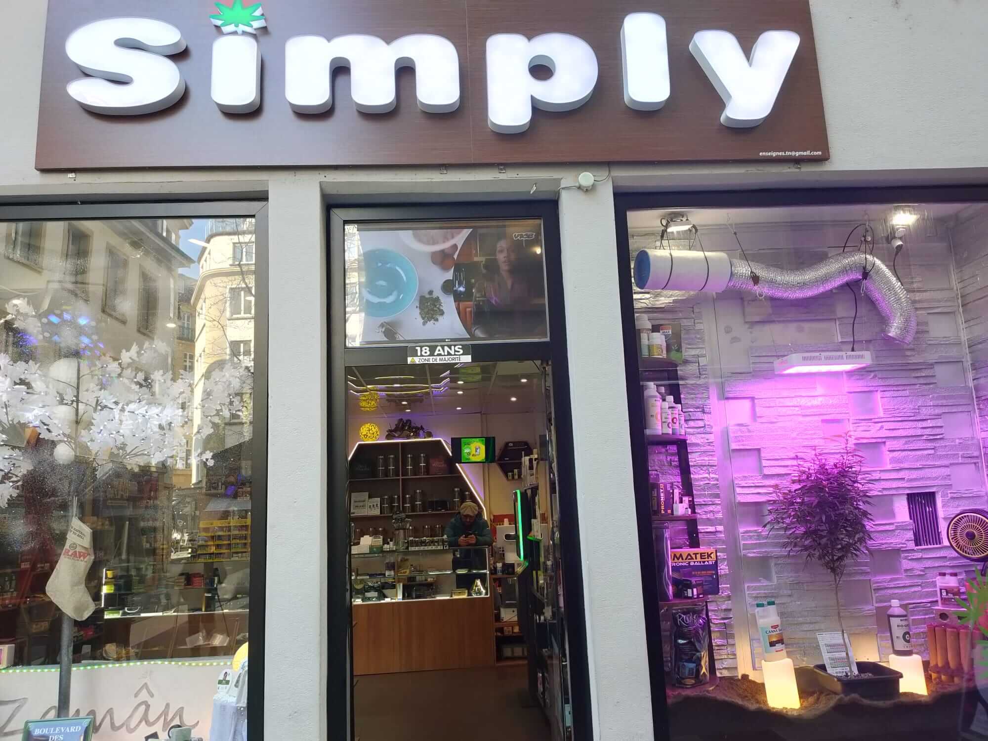 Simply CBD Shop